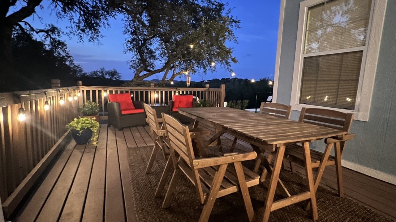 Photo of Outdoor in Oatmeal