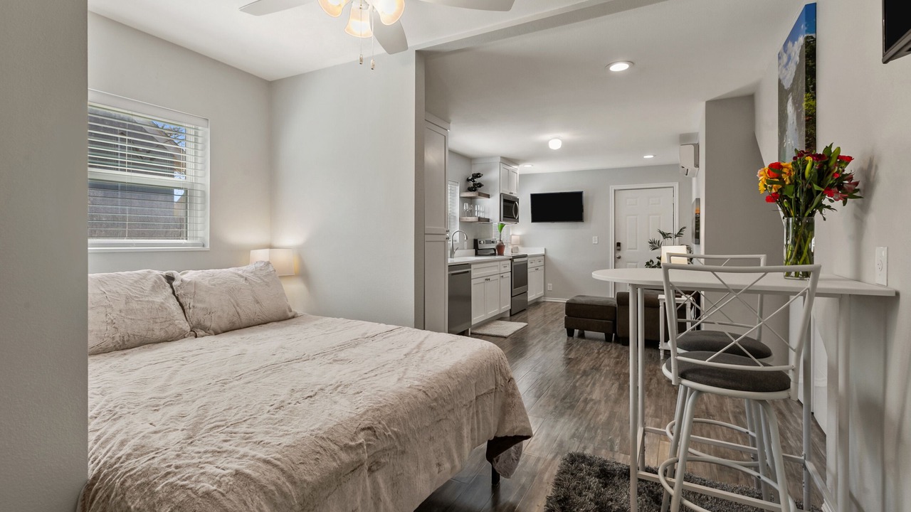 Photo of Bedroom in Bouldin