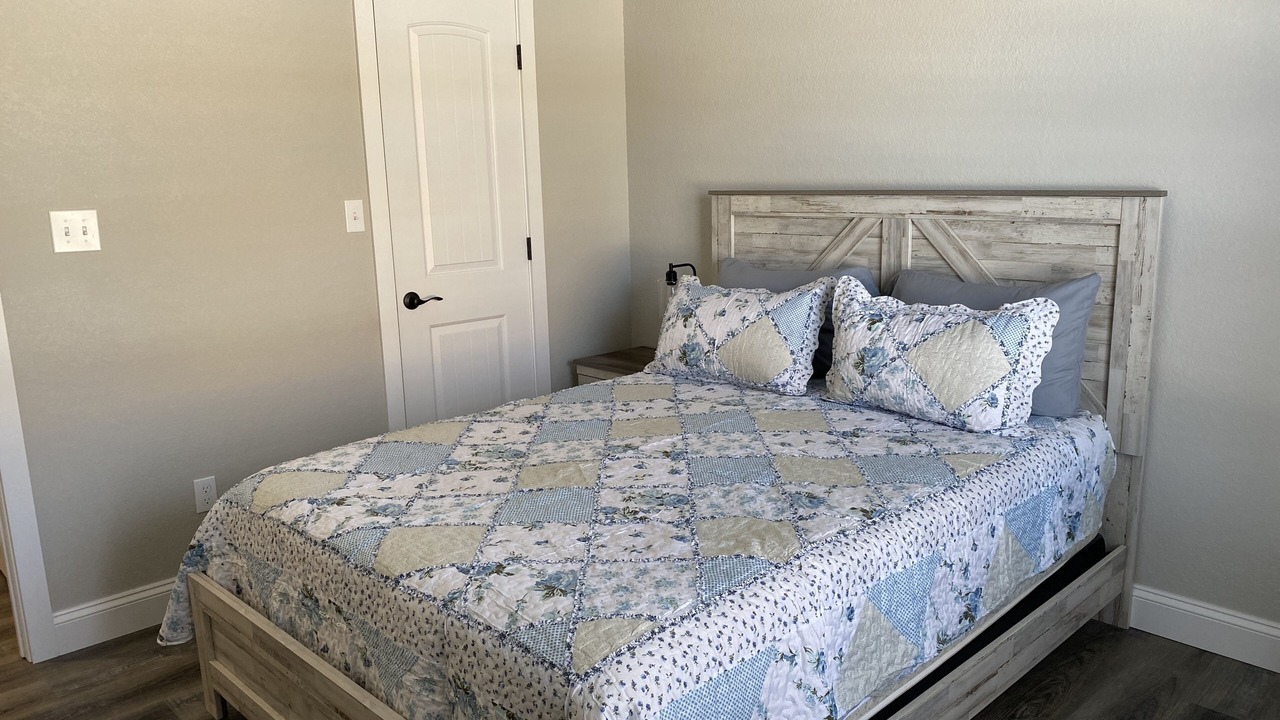 Photo of Bedroom in Howe