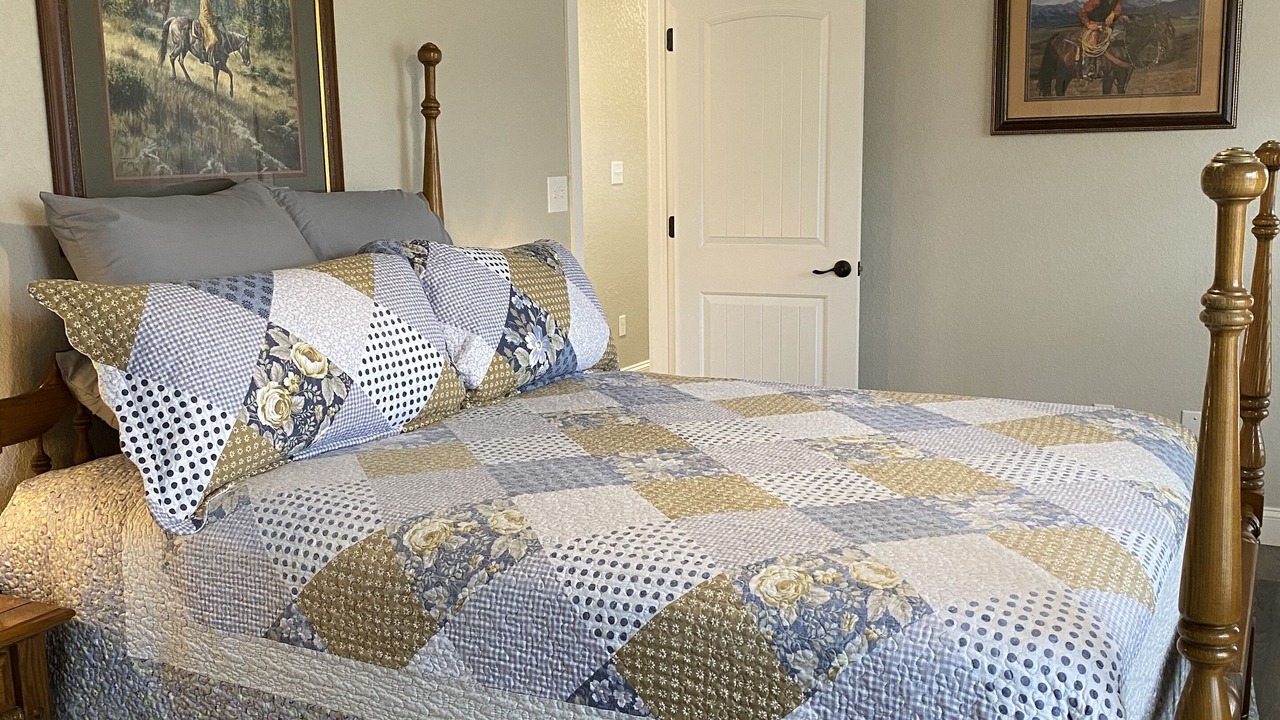 Photo of Bedroom in Howe