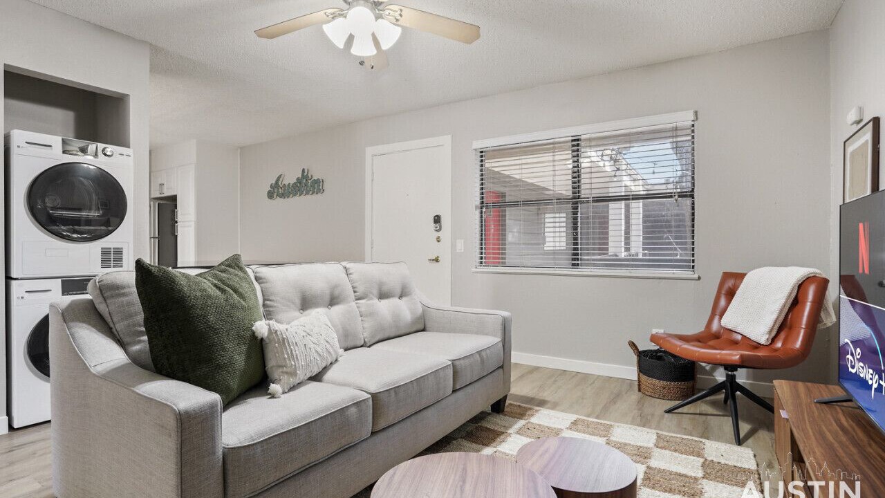 Photo of Bedroom in Brentwood