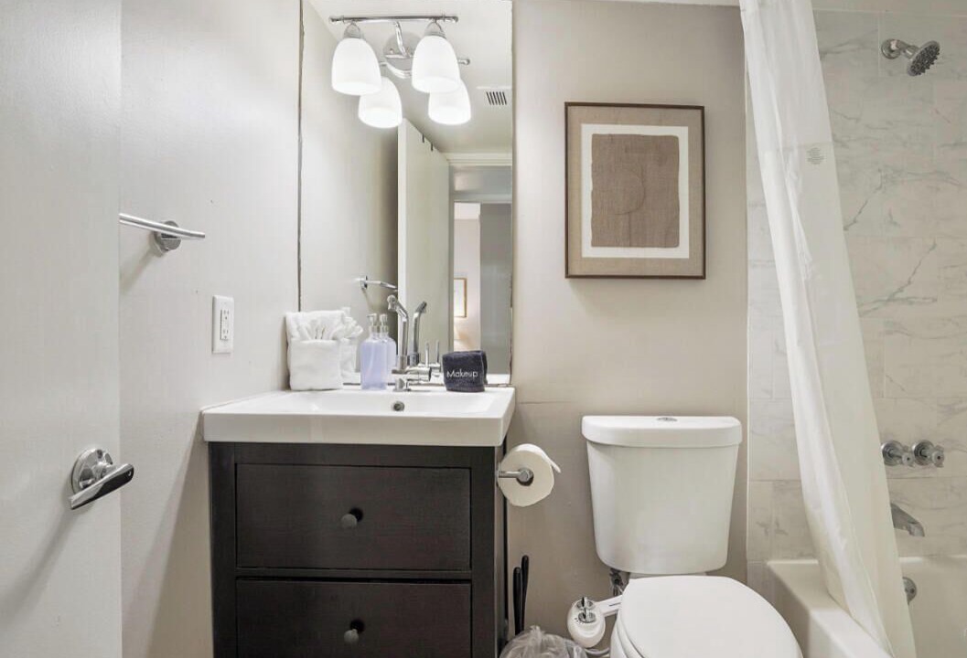 Photo of Bathroom in Brentwood