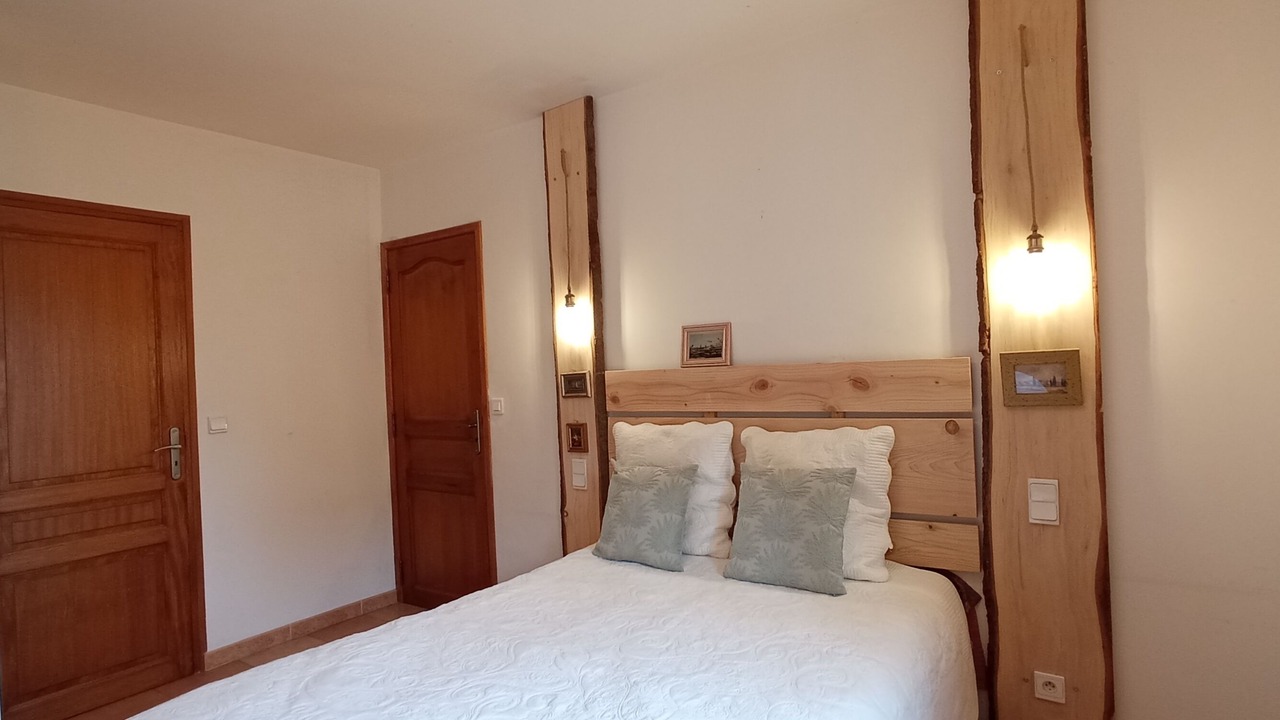 Photo of Bedroom in Bagnols-sur-Ceze