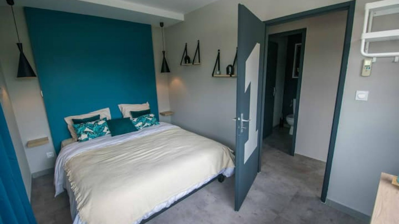 Photo of Bedroom in Lons