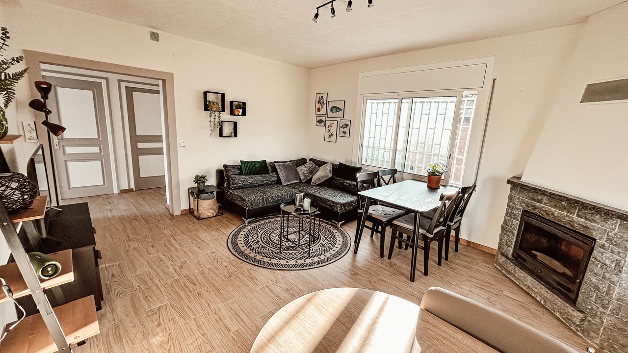 Photo of Livingroom in Mont Barbat