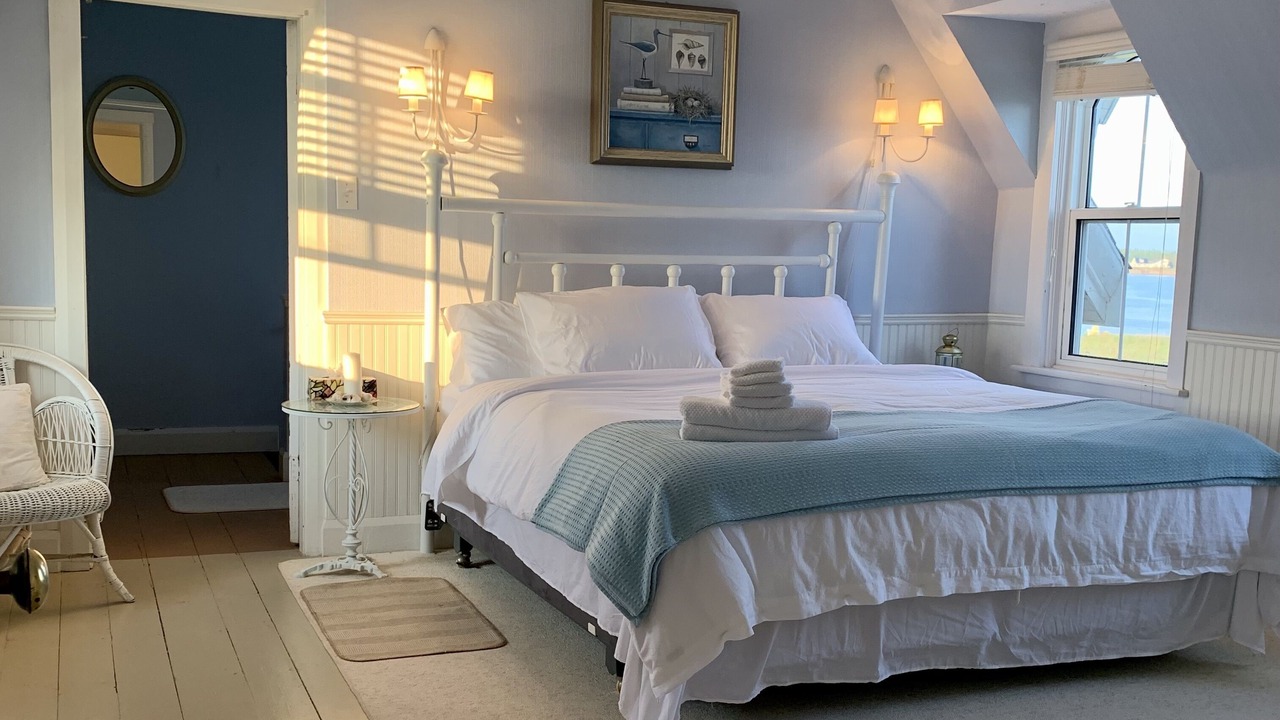 Photo of Bedroom in Cape Traverse