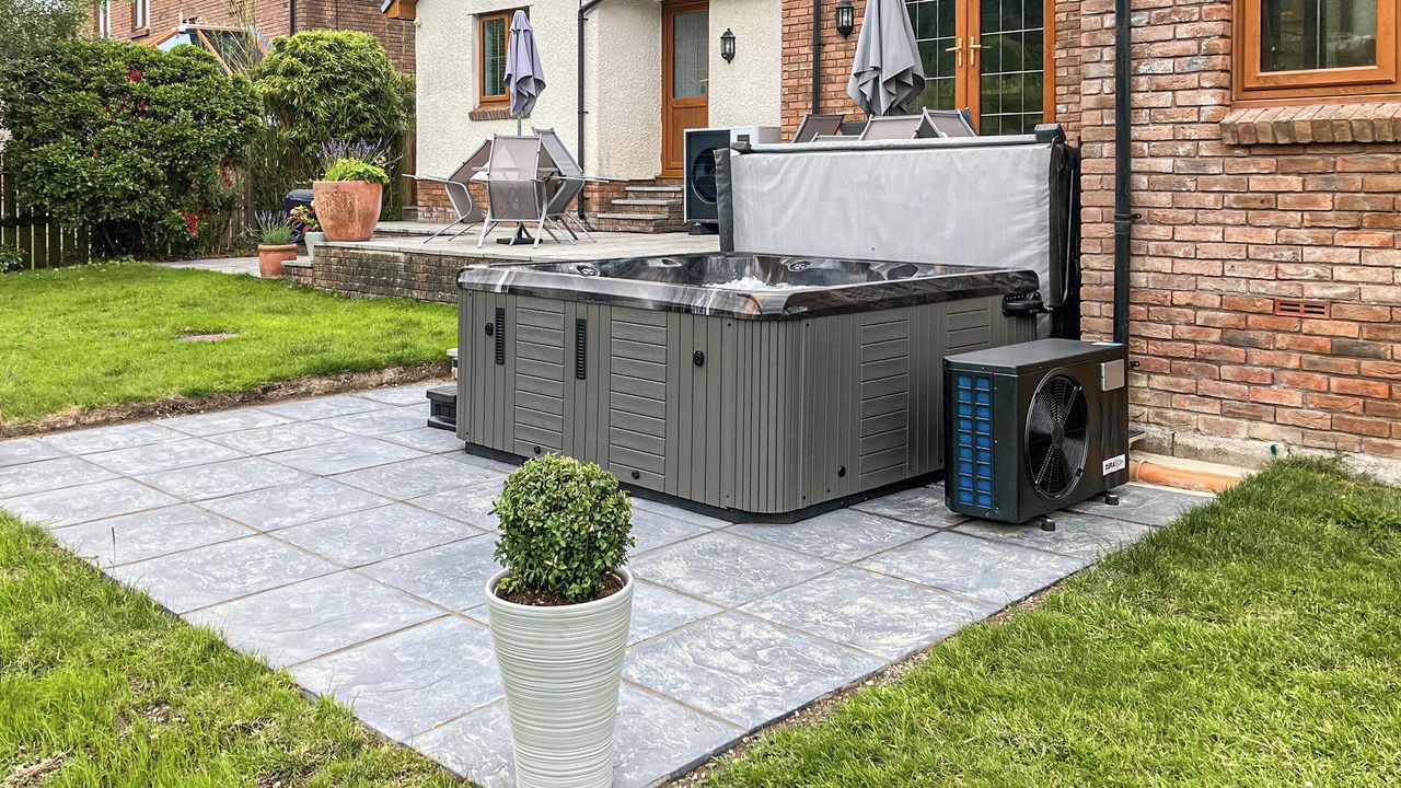 Photo of Others in Llandre