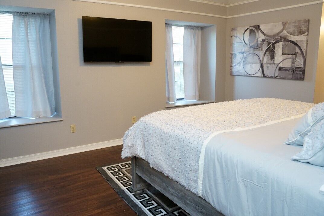 Photo of Bedroom in Shreveport