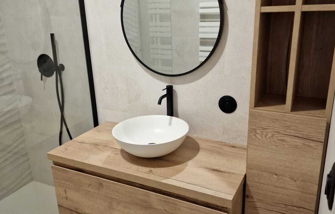 Photo of Bathroom in Sare