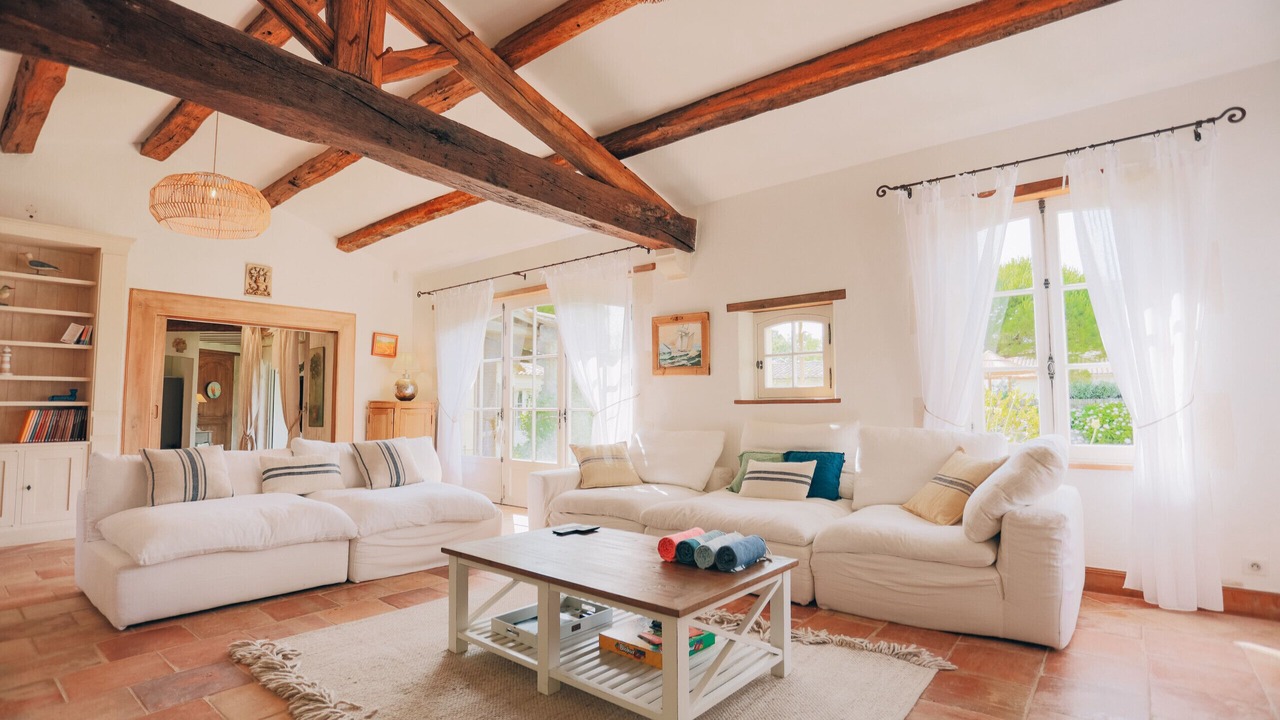 Photo of Livingroom in Les Portes-en-Re