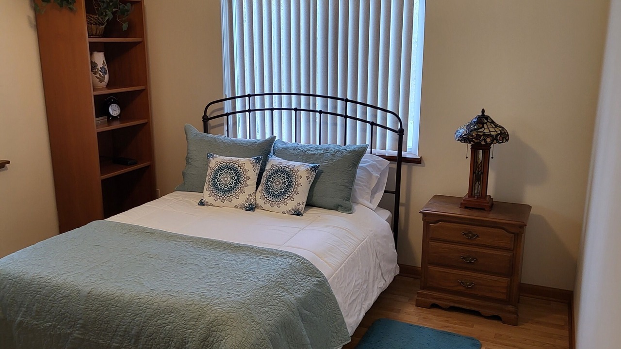 Photo of Bedroom in Bainbridge