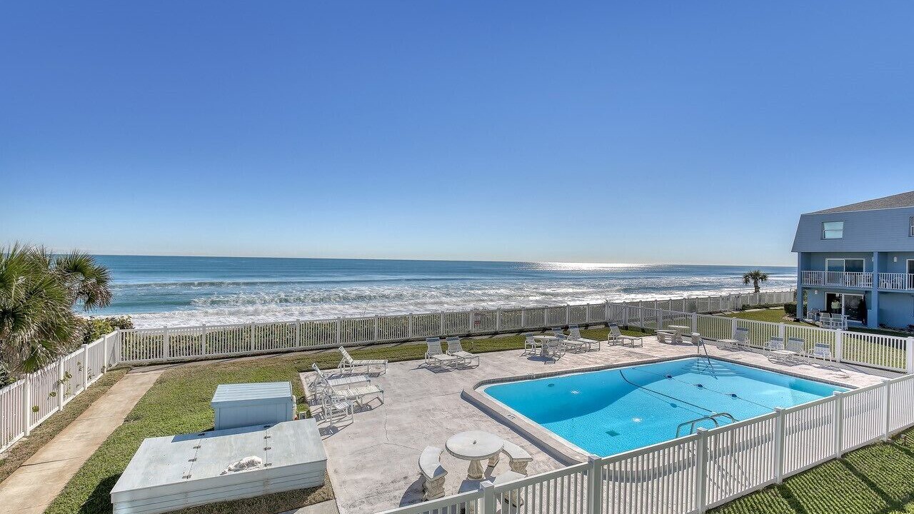 Photo of Patio Balcony in South Patrick Shores