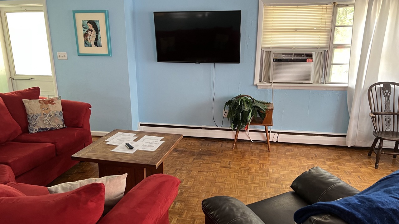 Photo of Bedroom in Cottage Line
