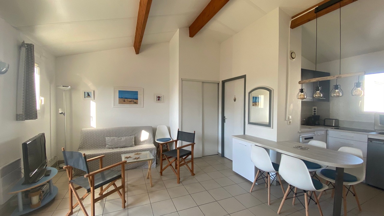 Photo of Livingroom in Le Chateau-d'Oleron