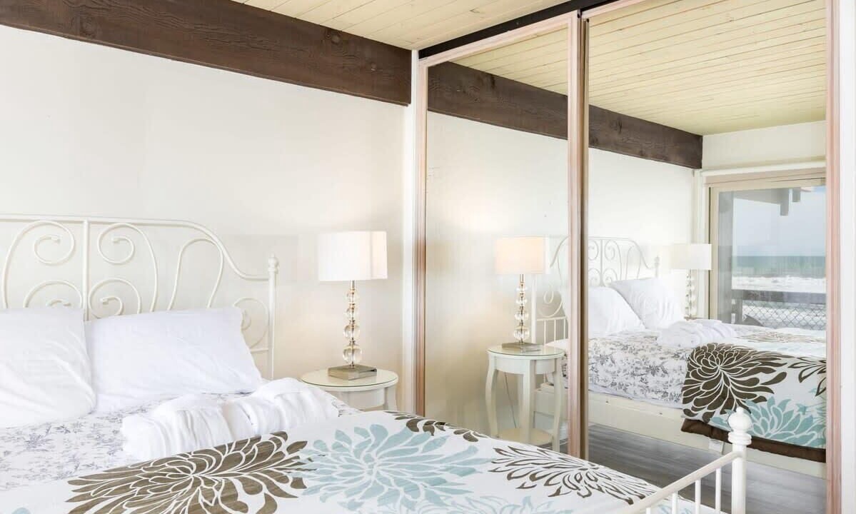 Photo of Bedroom in La Selva Beach