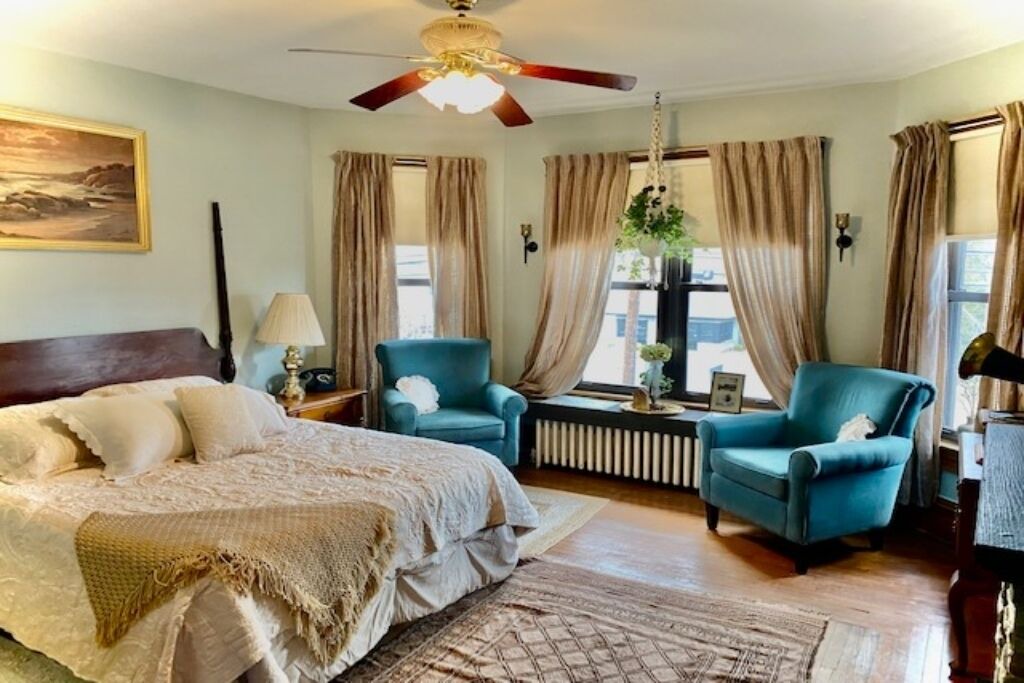 Photo of Livingroom in St. Marys