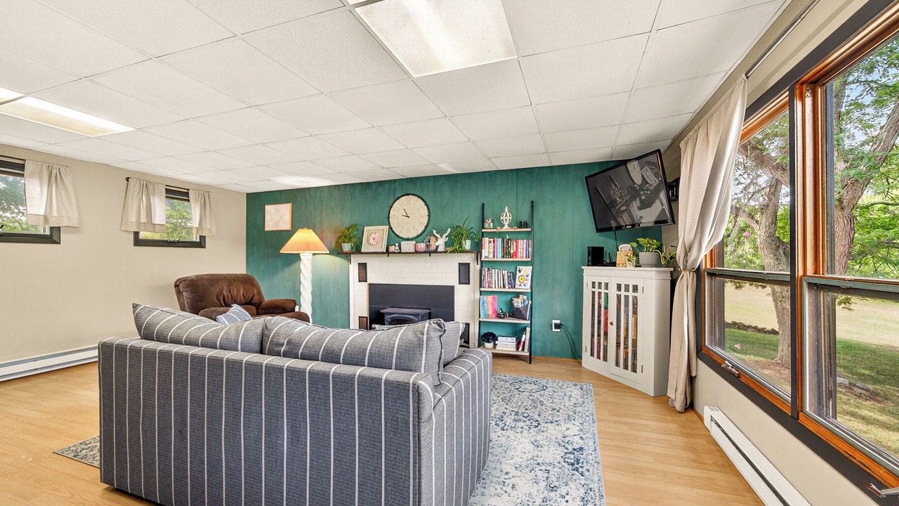 Photo of Livingroom in Waterport