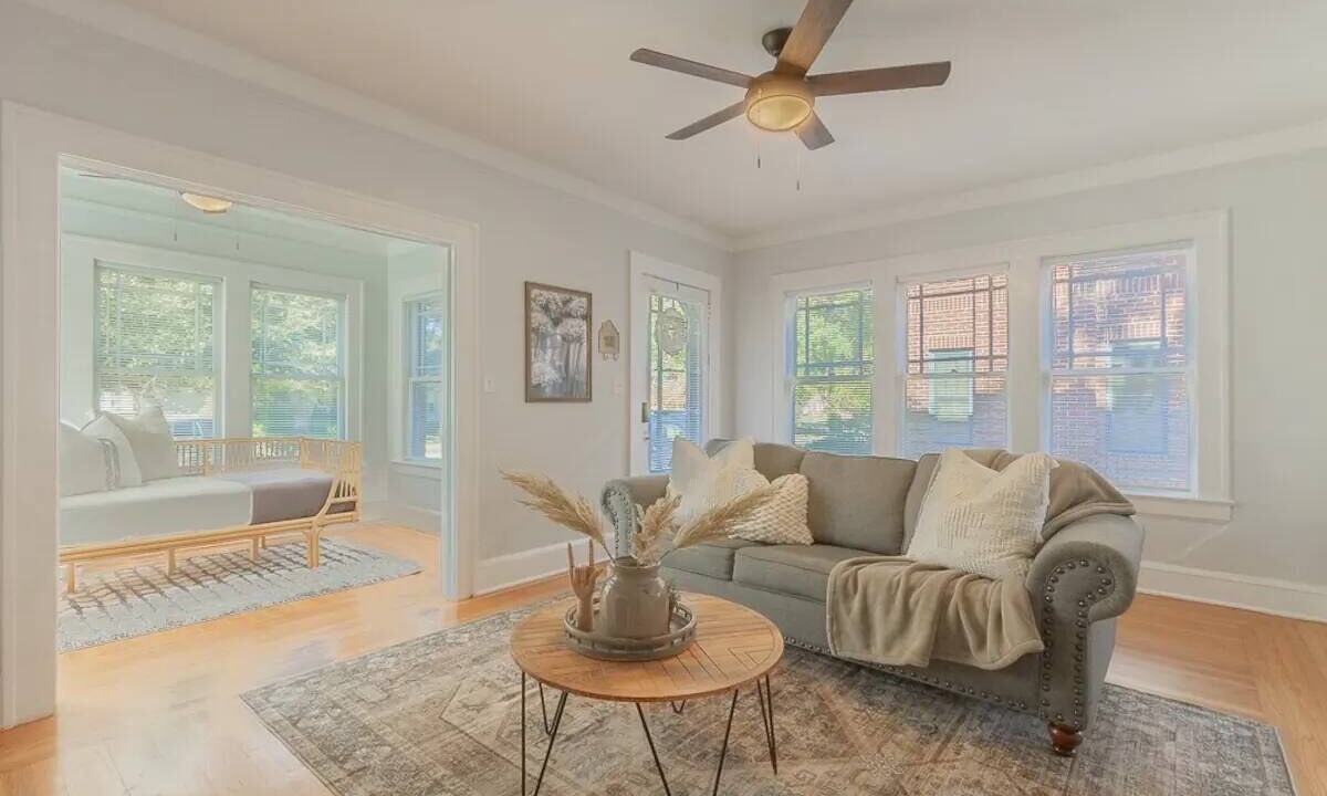 Photo of Livingroom in Riverside