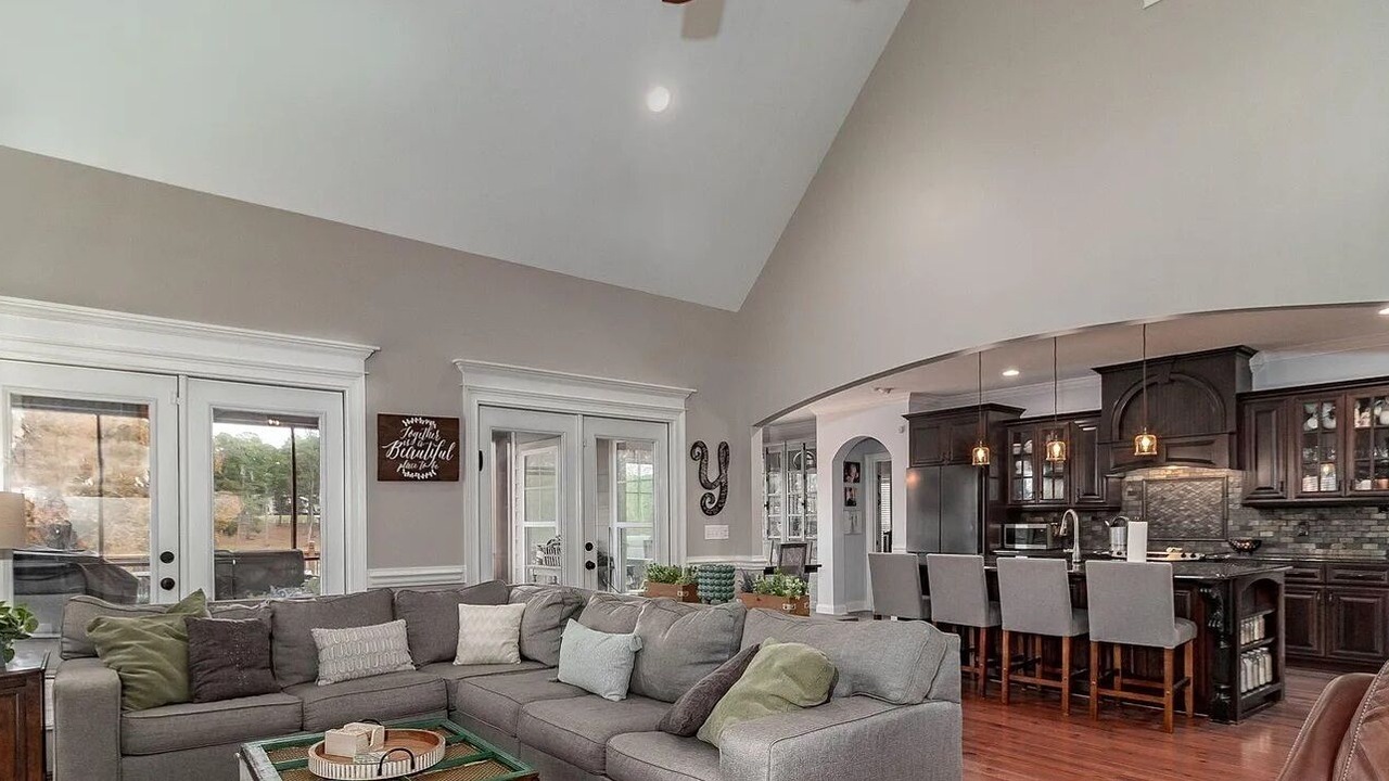 Photo of Livingroom in Grovetown
