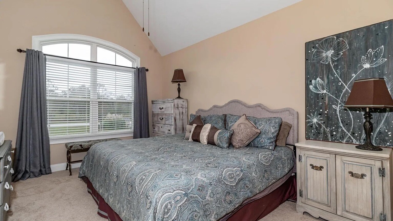 Photo of Bedroom in Grovetown