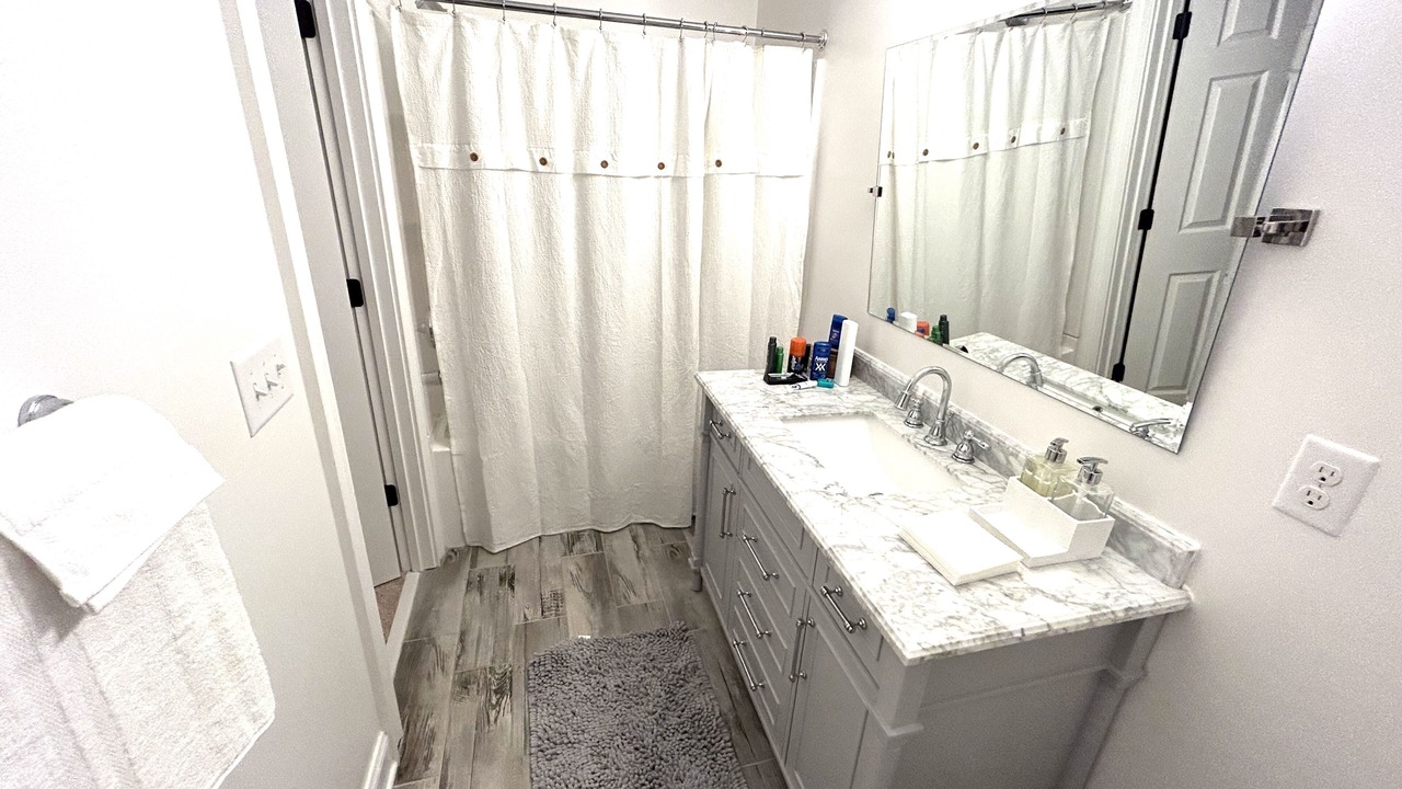 Photo of Bathroom in Grovetown