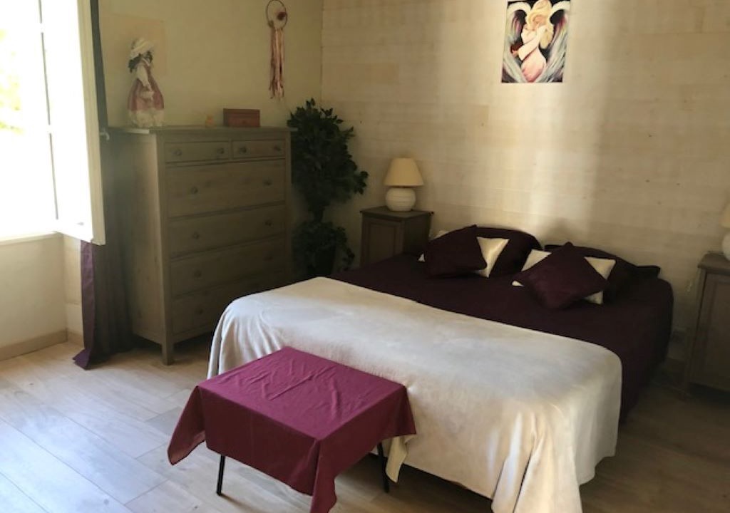 Photo of Bedroom in Betz-le-Chateau