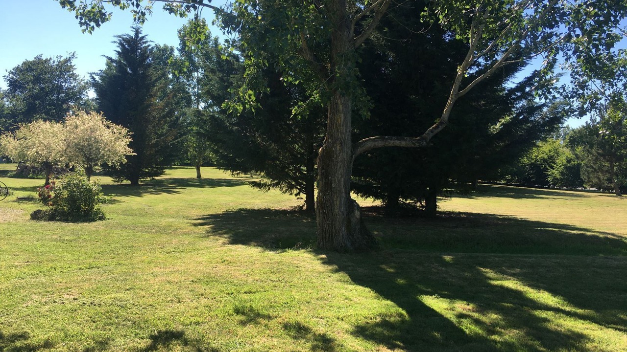Photo of Outdoor in Betz-le-Chateau