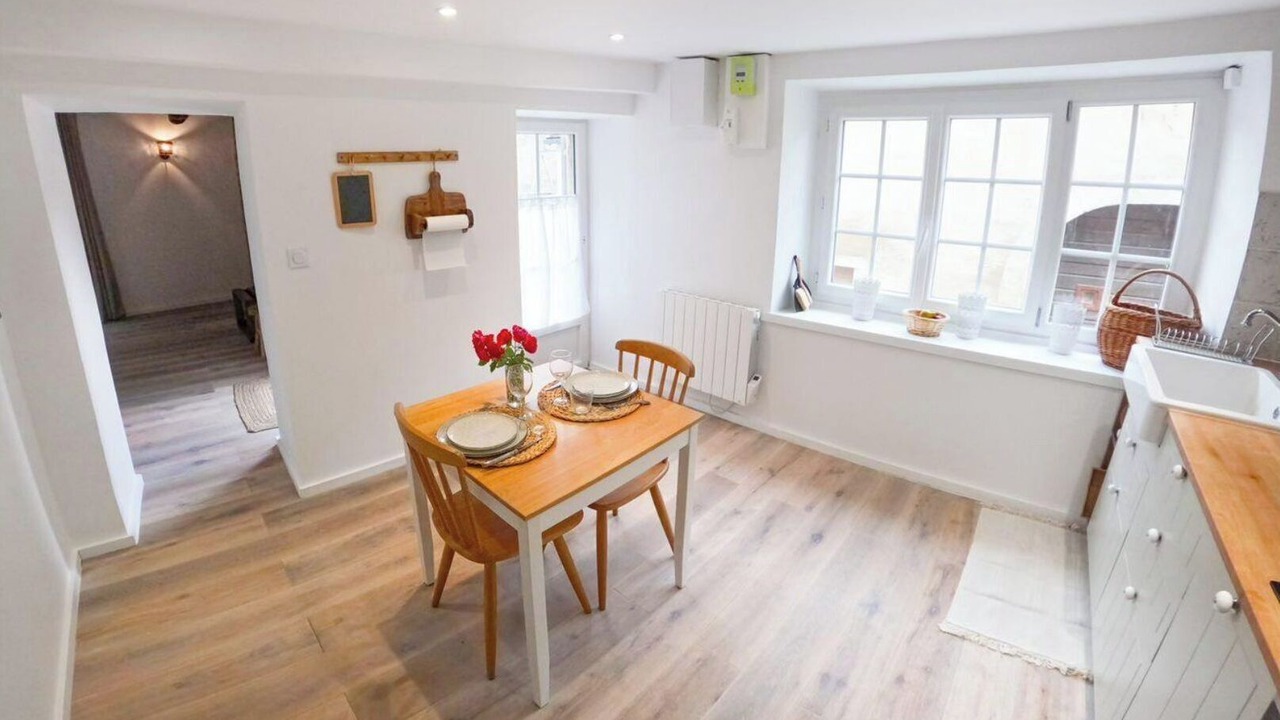 Photo of Others in Chateau-Chalon