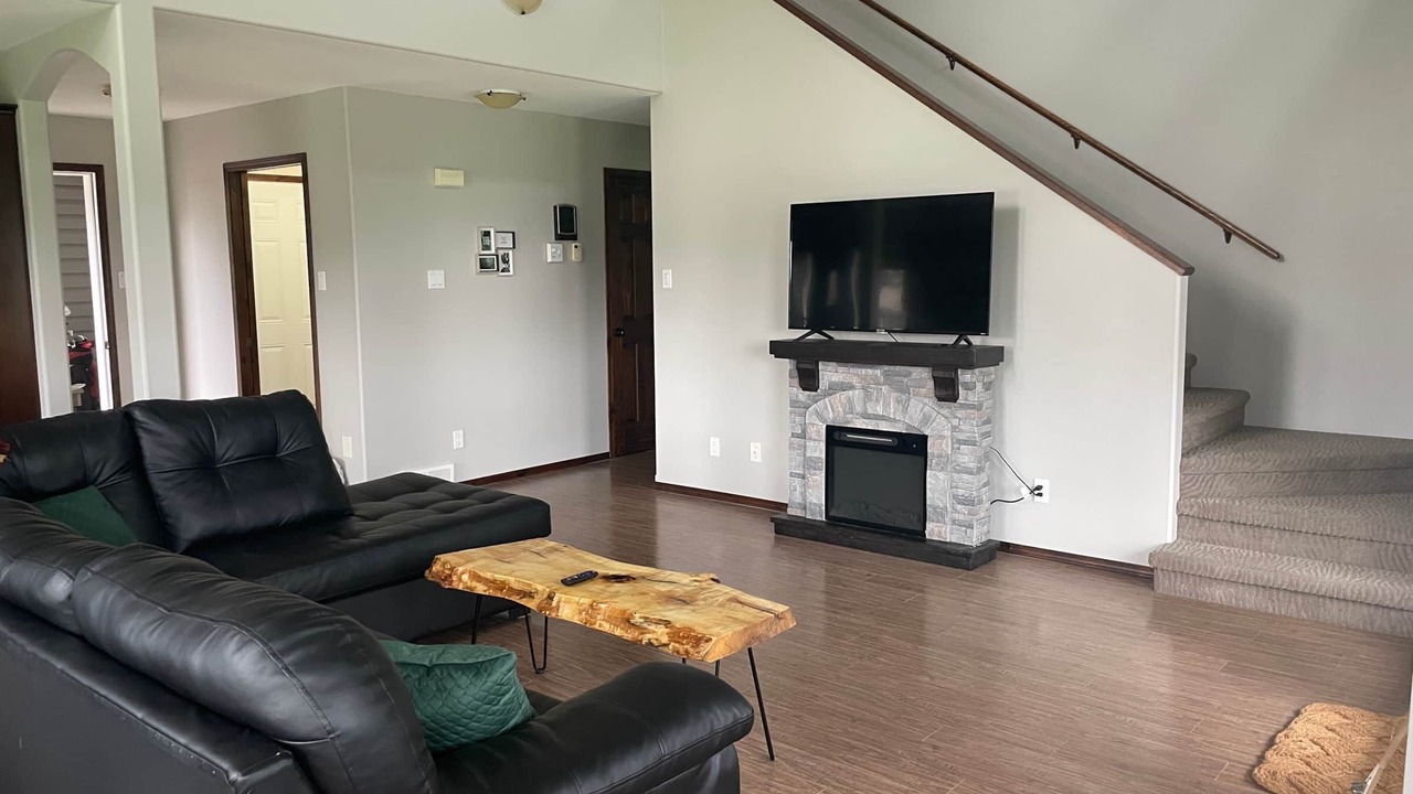Photo of Livingroom in Belmont