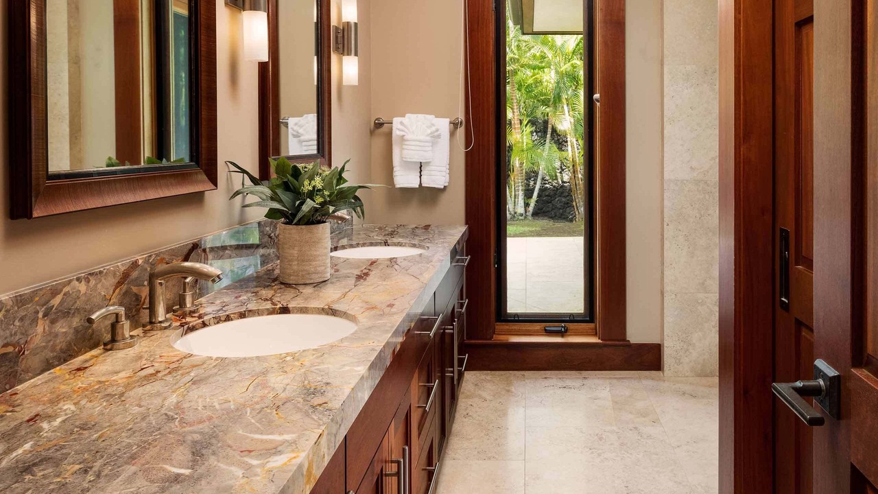 Photo of Bathroom in Kaupulehu