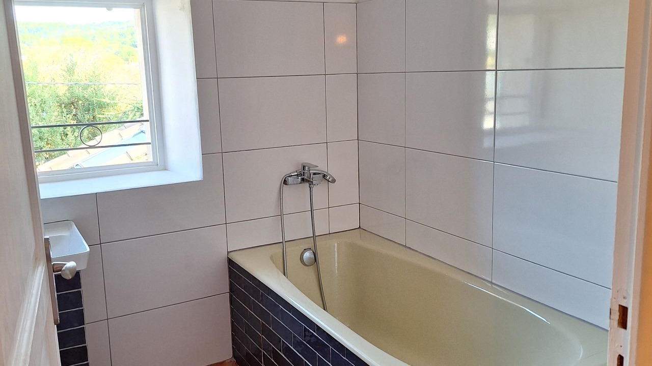 Photo of Bathroom in Malemort-du-Comtat