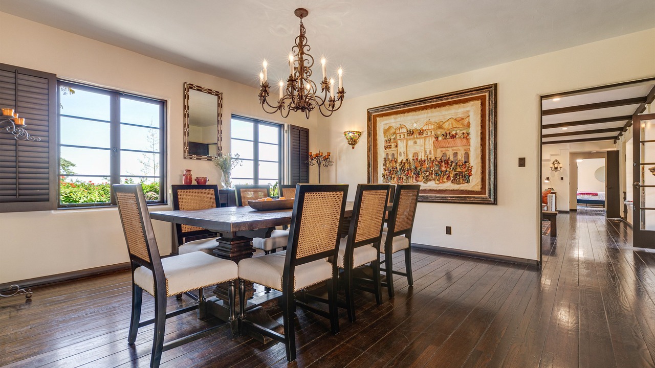 Photo of Bedroom in Rossmoyne