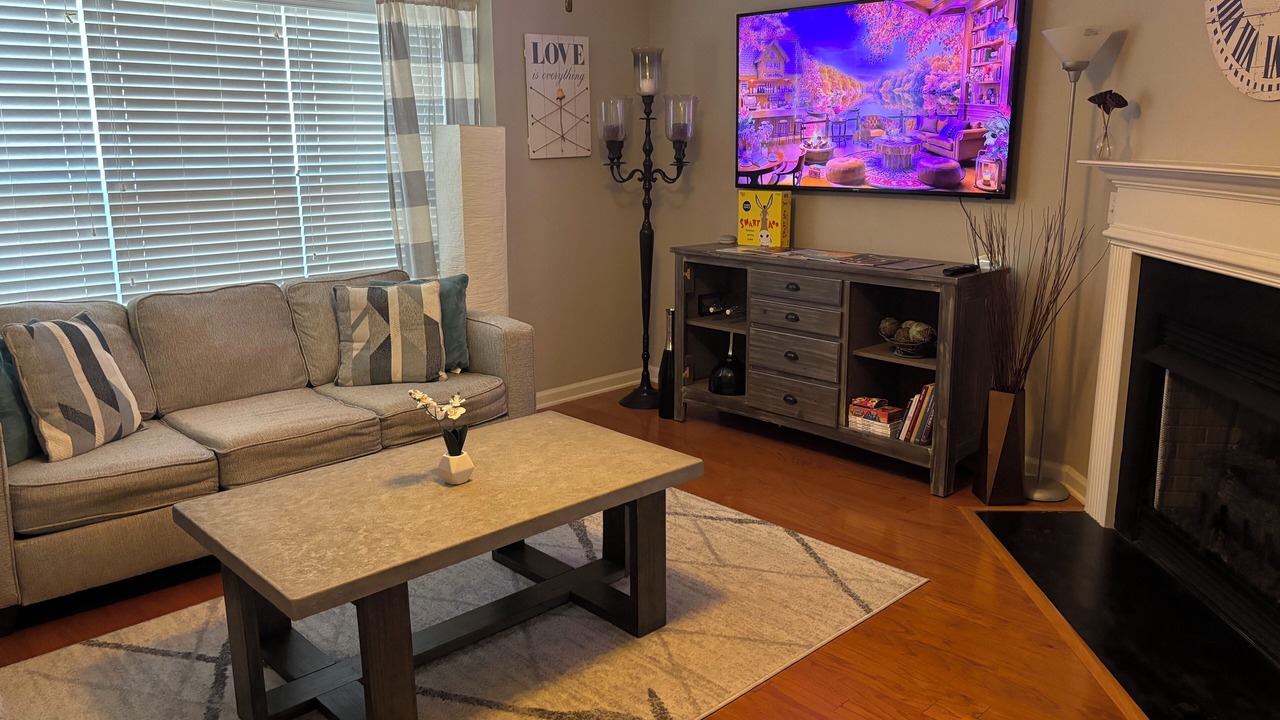 Photo of Livingroom in Brier Creek Country Club