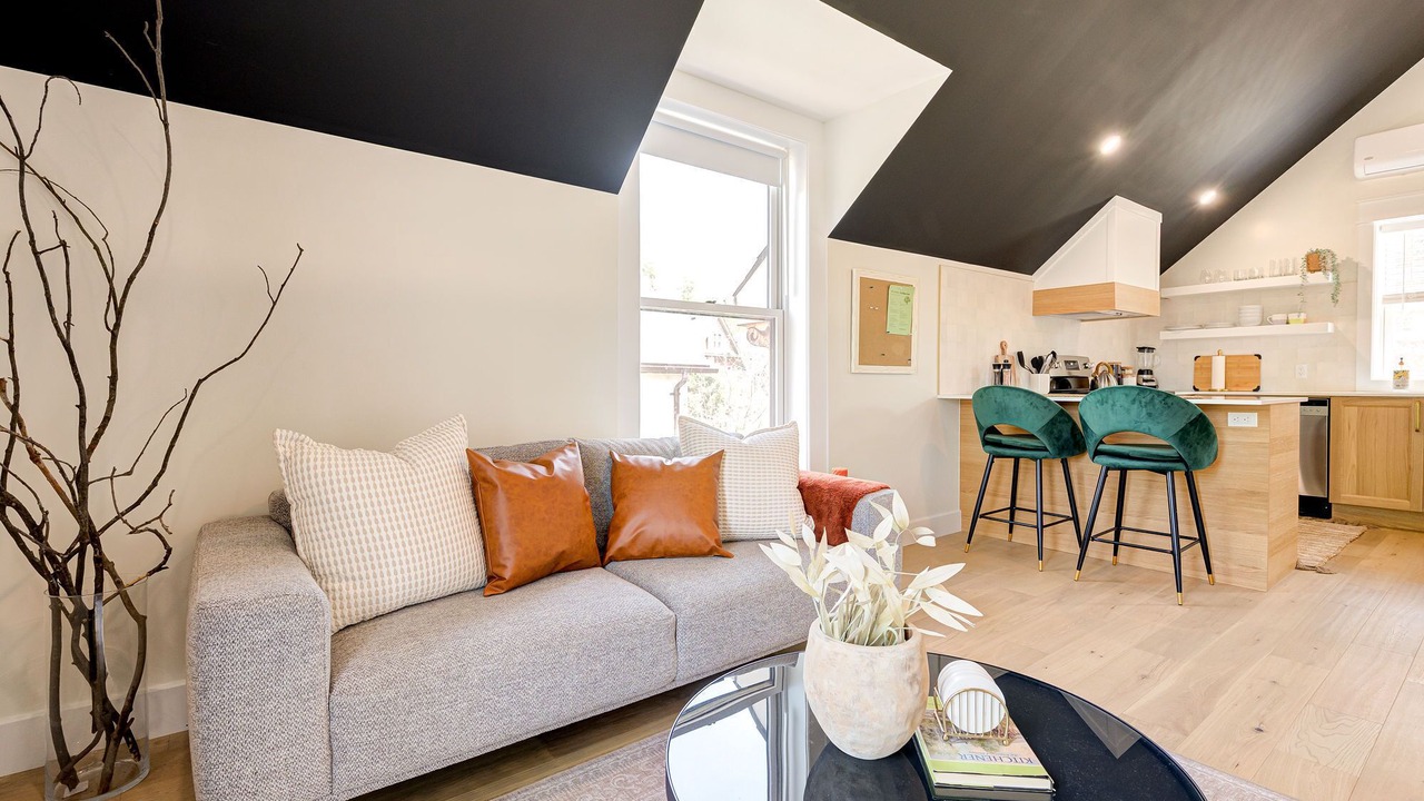 Photo of Livingroom in Kitchener