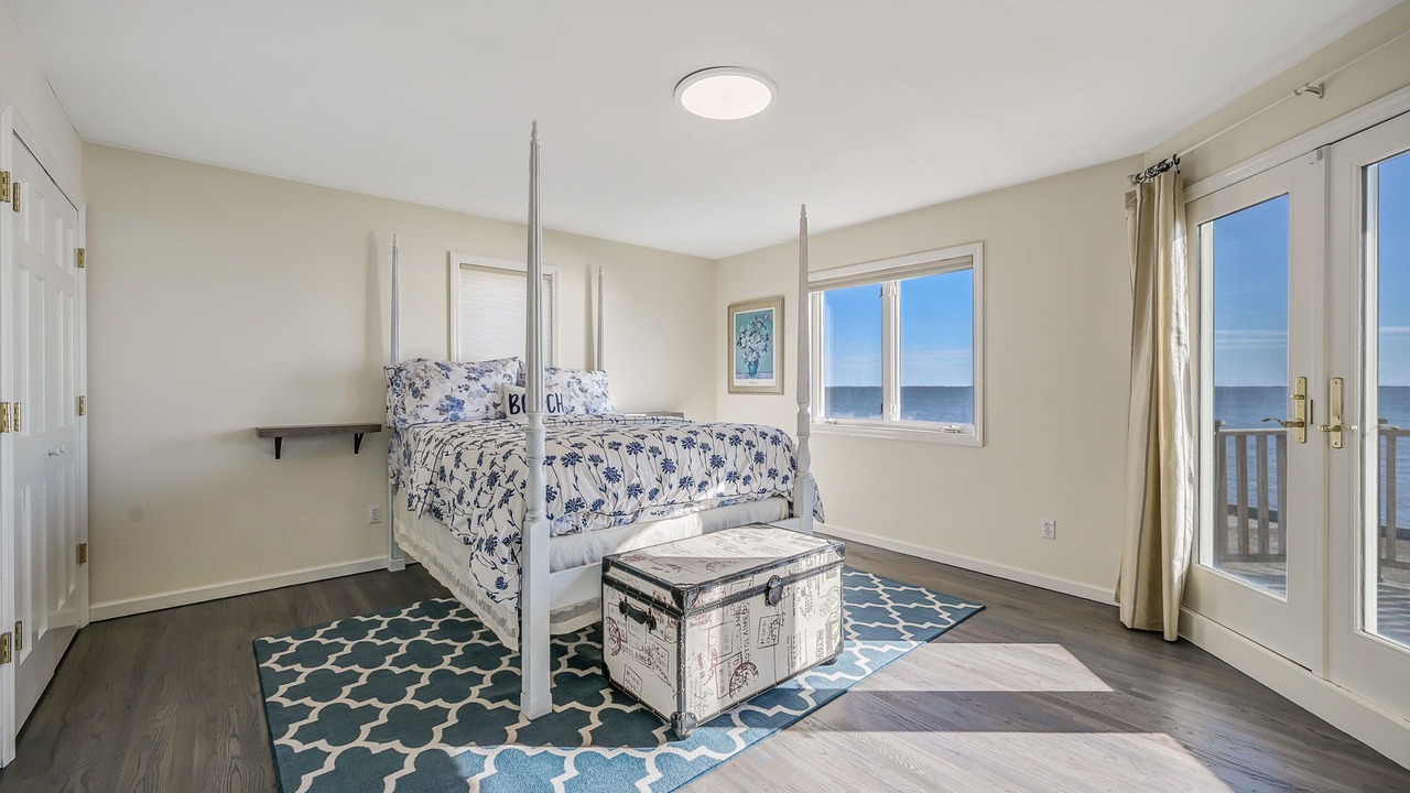 Photo of Patio Balcony in Long Island