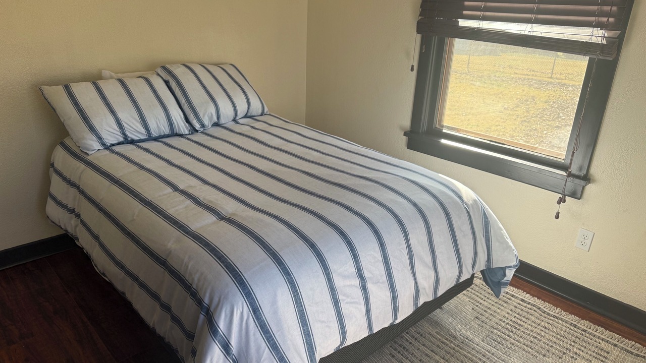 Photo of Bedroom in Langley