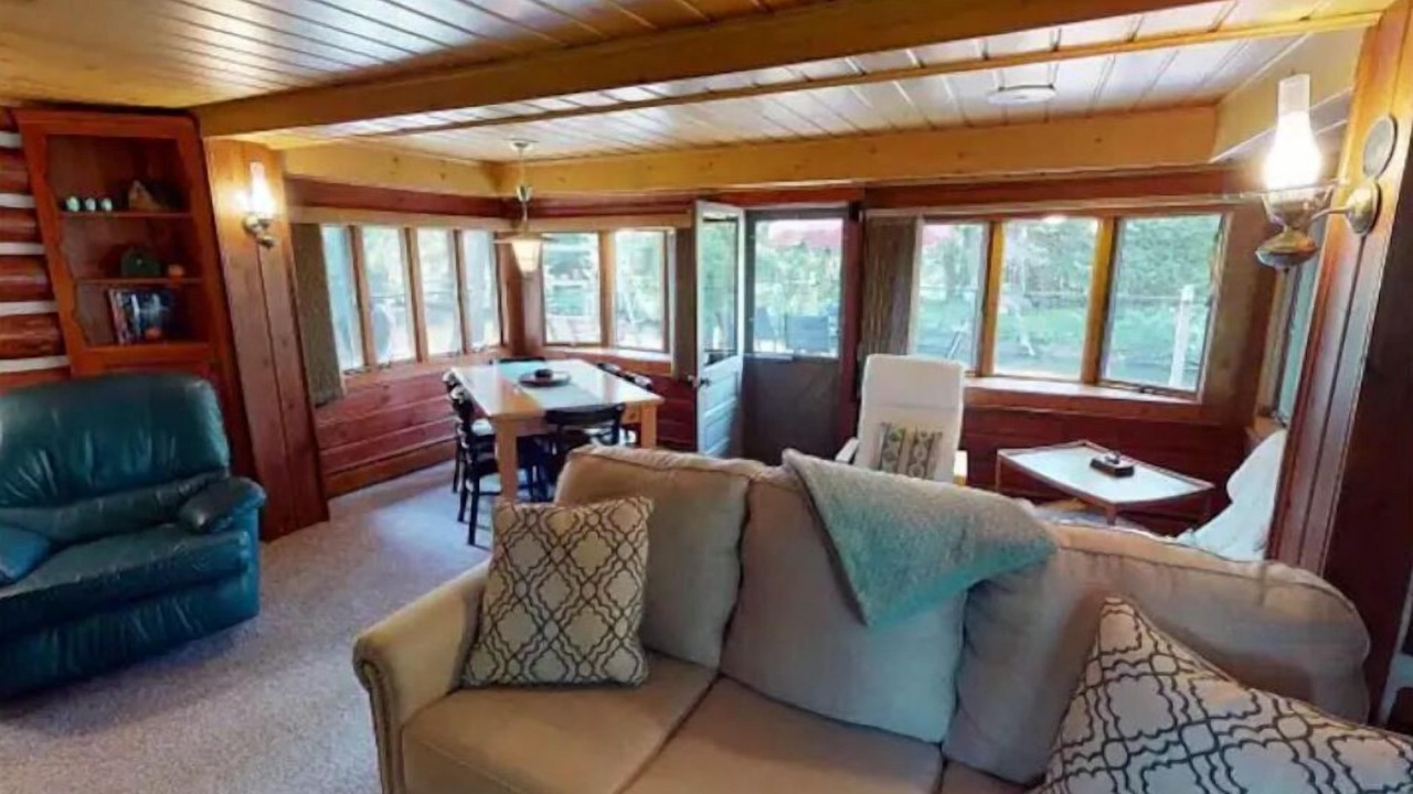 Photo of Livingroom in Indian River