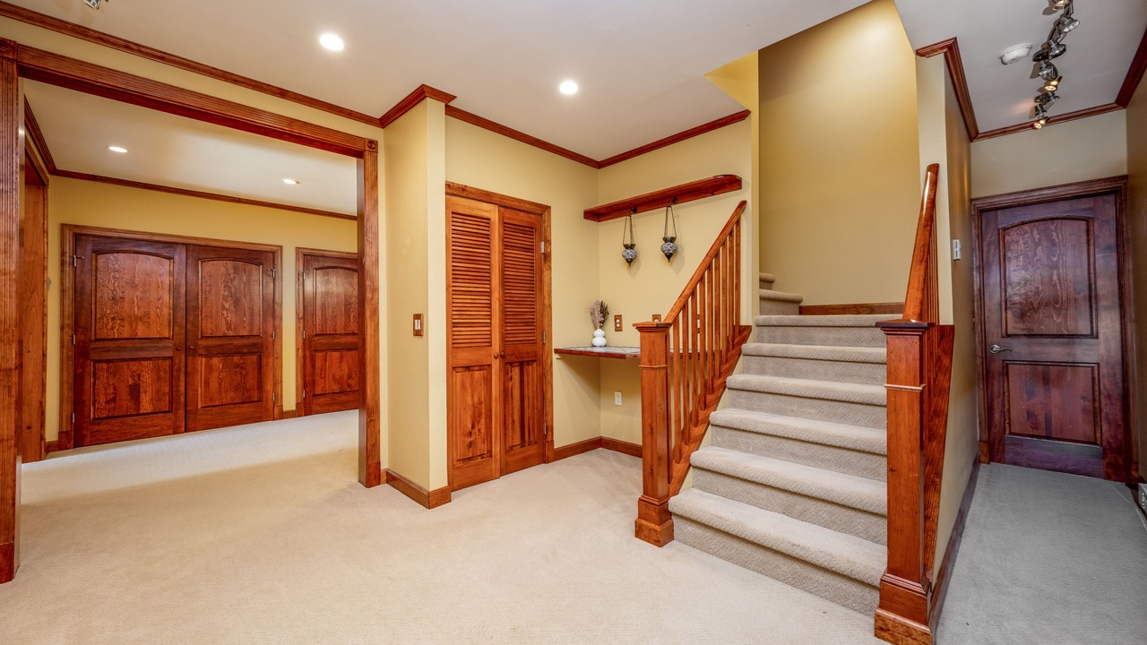 Photo of Others in Jewett