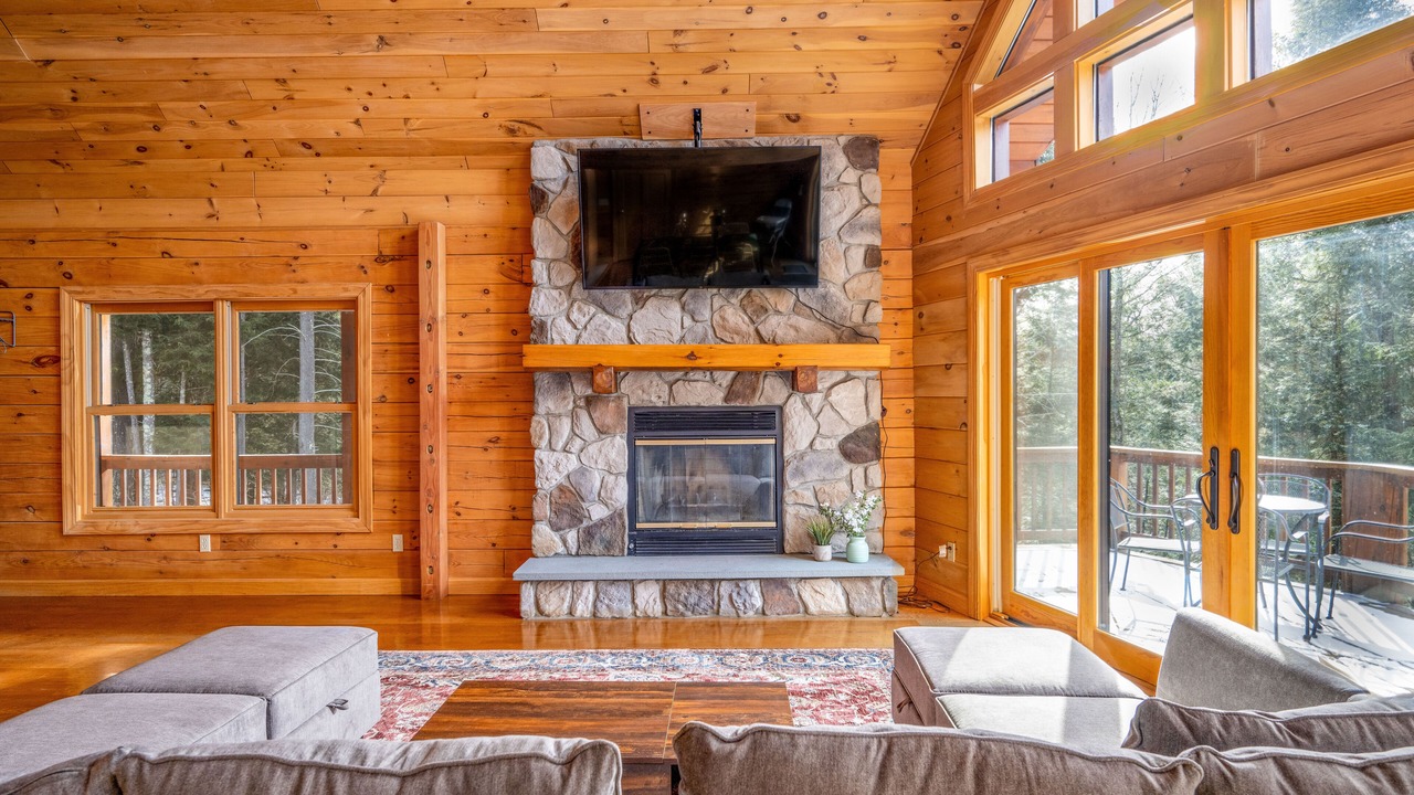 Photo of Livingroom in Jewett