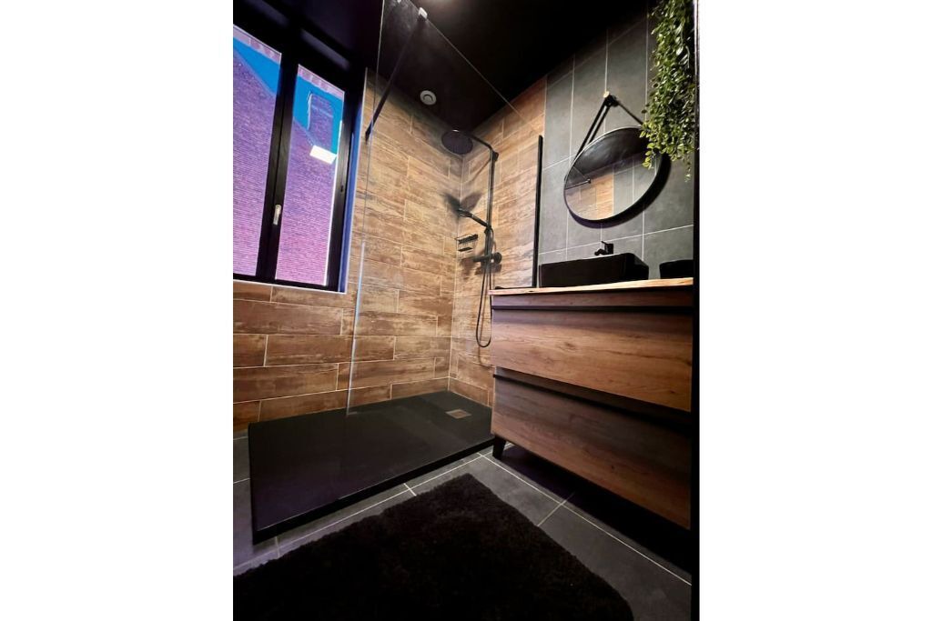 Photo of Bathroom in Neuilly-en-Thelle