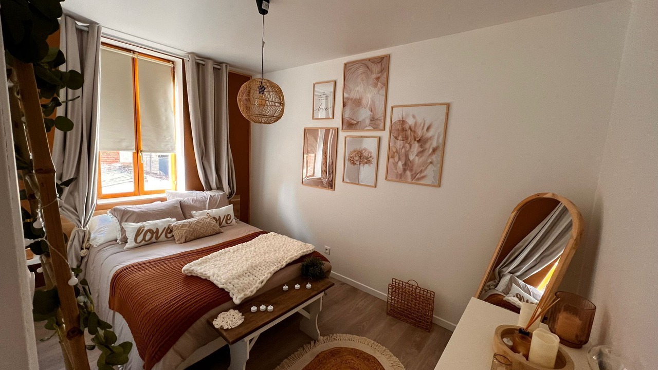 Photo of Bedroom in Neuilly-en-Thelle
