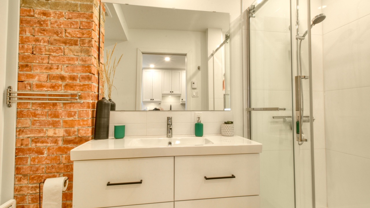 Photo of Bathroom in Duberger-Les Saules