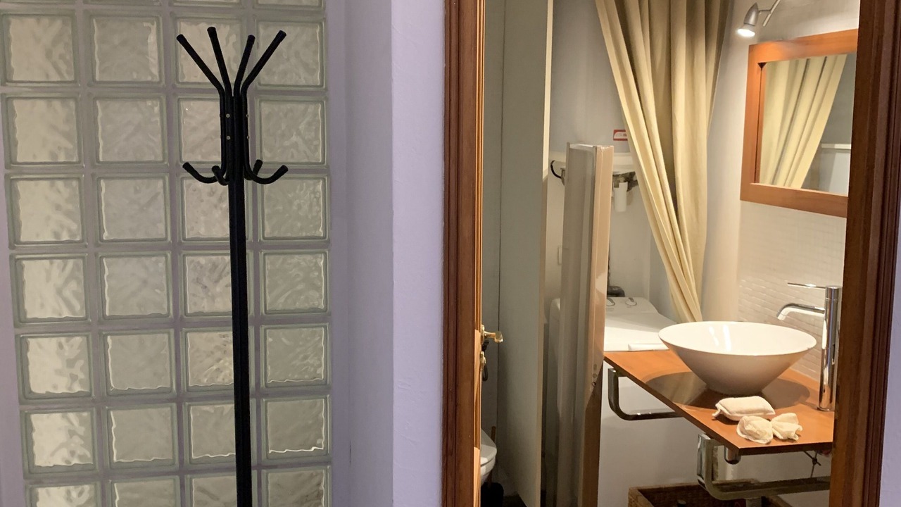 Photo of Bathroom in Hauts-Paves - Saint-Felix