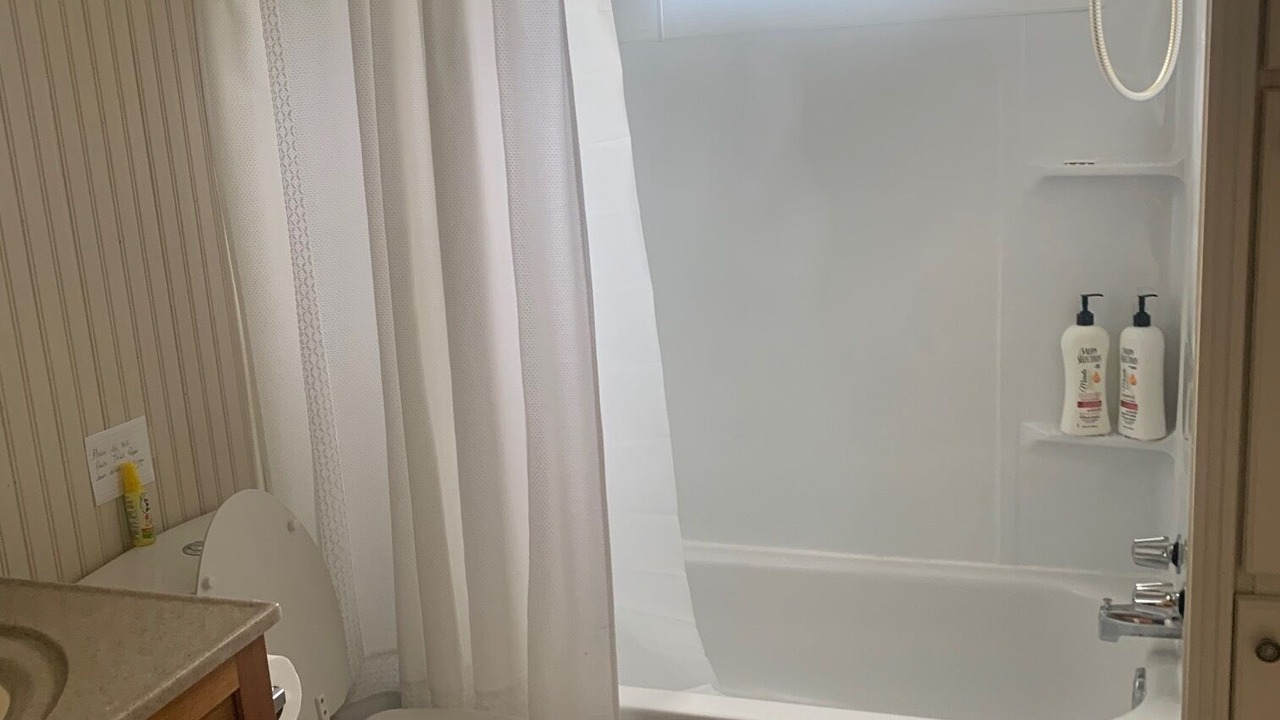 Photo of Bathroom in St. Vincent's-St. Stephen's-Peter's River
