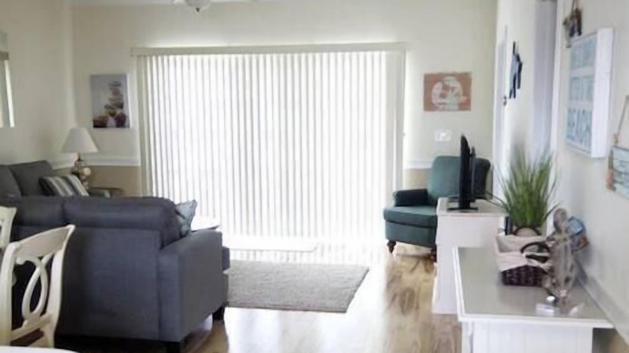 Photo of Livingroom in Central Myrtle Beach