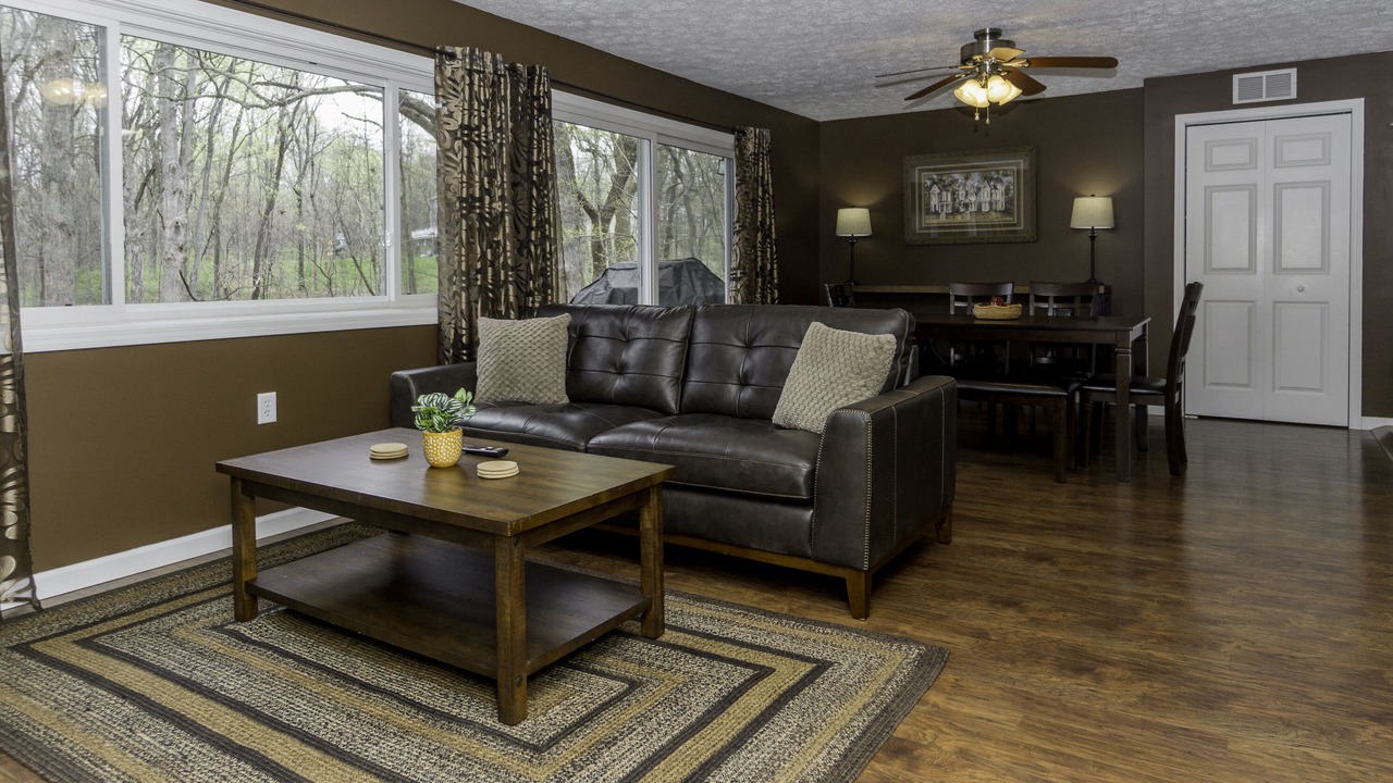 Photo of Livingroom in Battle Ground