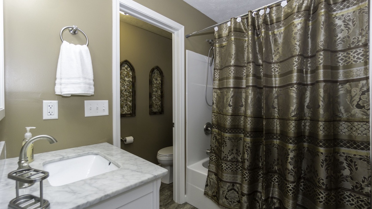 Photo of Bathroom in Battle Ground