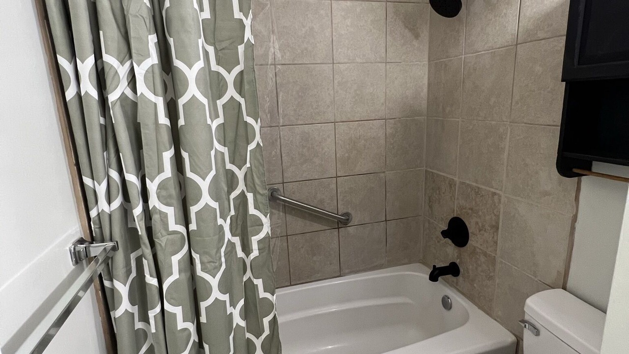 Photo of Bathroom in Fort Smith