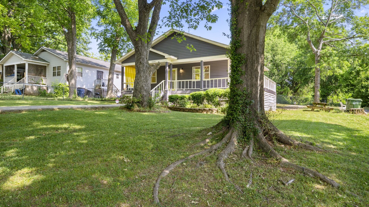 Photo of Outdoor in Edgewood