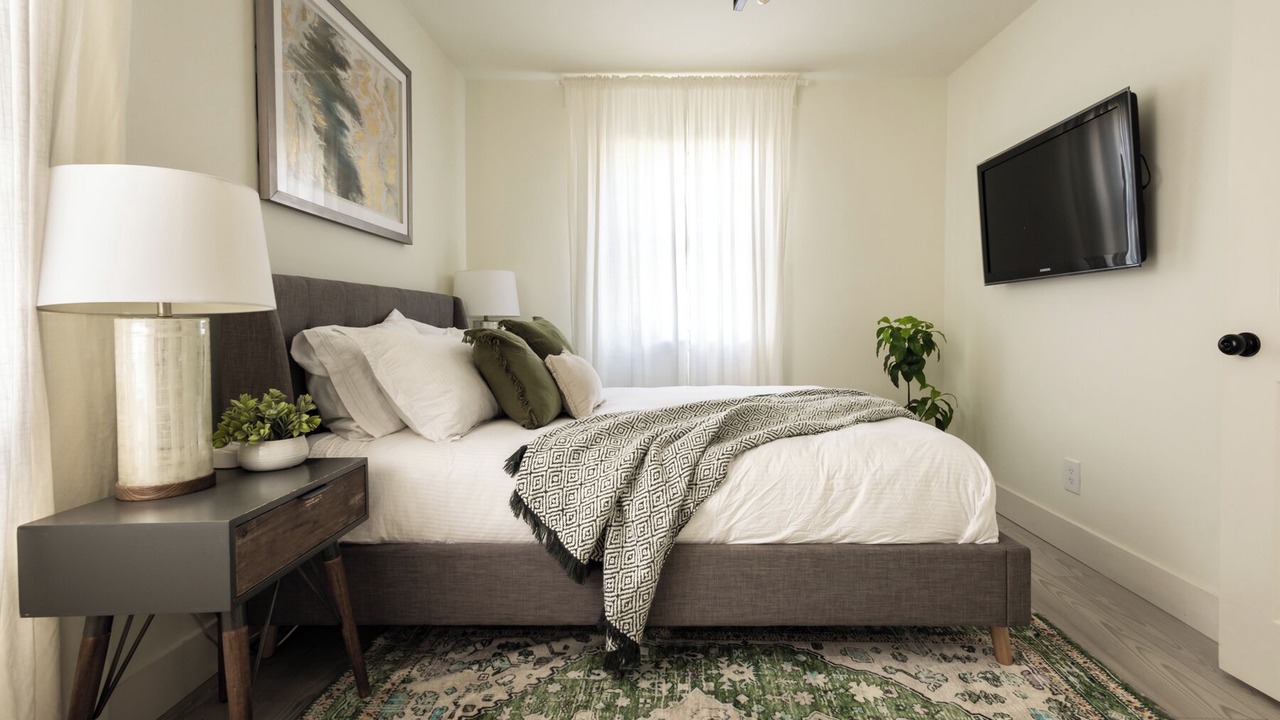 Photo of Bedroom in Edgewood